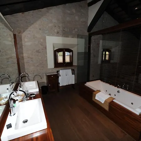 Hotell Cal Batlle 4*